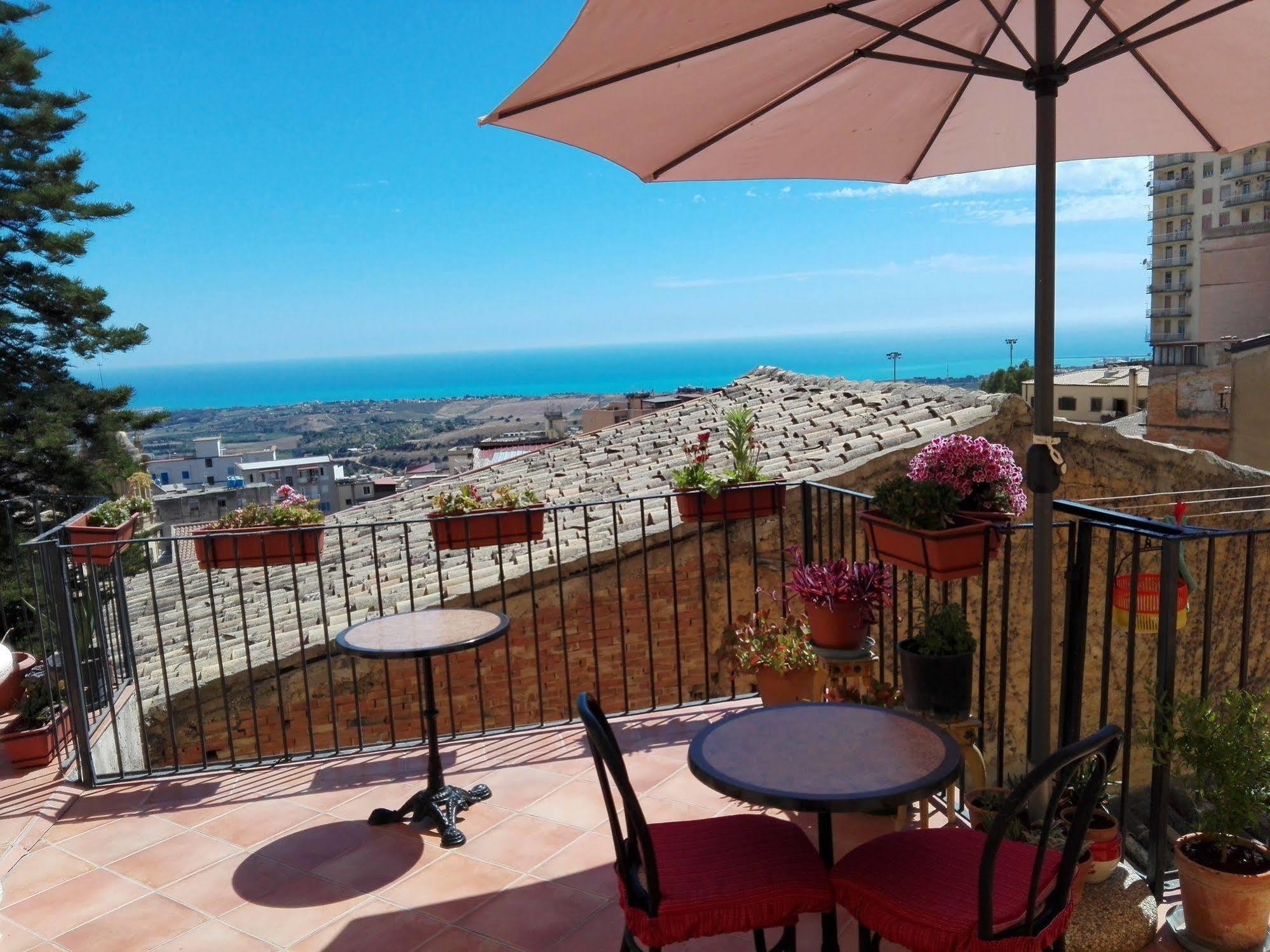 Alloggio Della Posta Vecchia Agrigento Bagian luar foto