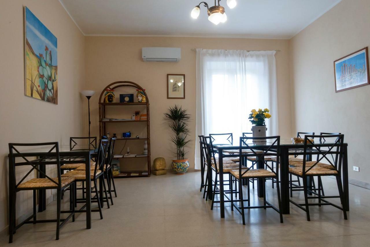 Alloggio Della Posta Vecchia Agrigento Bagian luar foto